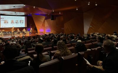 Las empresas españolas duplican su estrategia en IA, pero el 84 % aún carece de formación específica